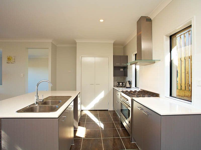 12 Eaton Close, NORTH LAKES QLD 4509, North Lakes - Thumbnail 5