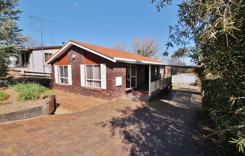 18 Barwang Street, YOUNG NSW 2594, Young - Image 1