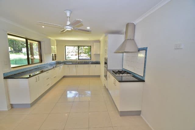 11 Heritage Drive, GLASS HOUSE MOUNTAINS QLD 4518, Glass House Mountains - Thumbnail 4