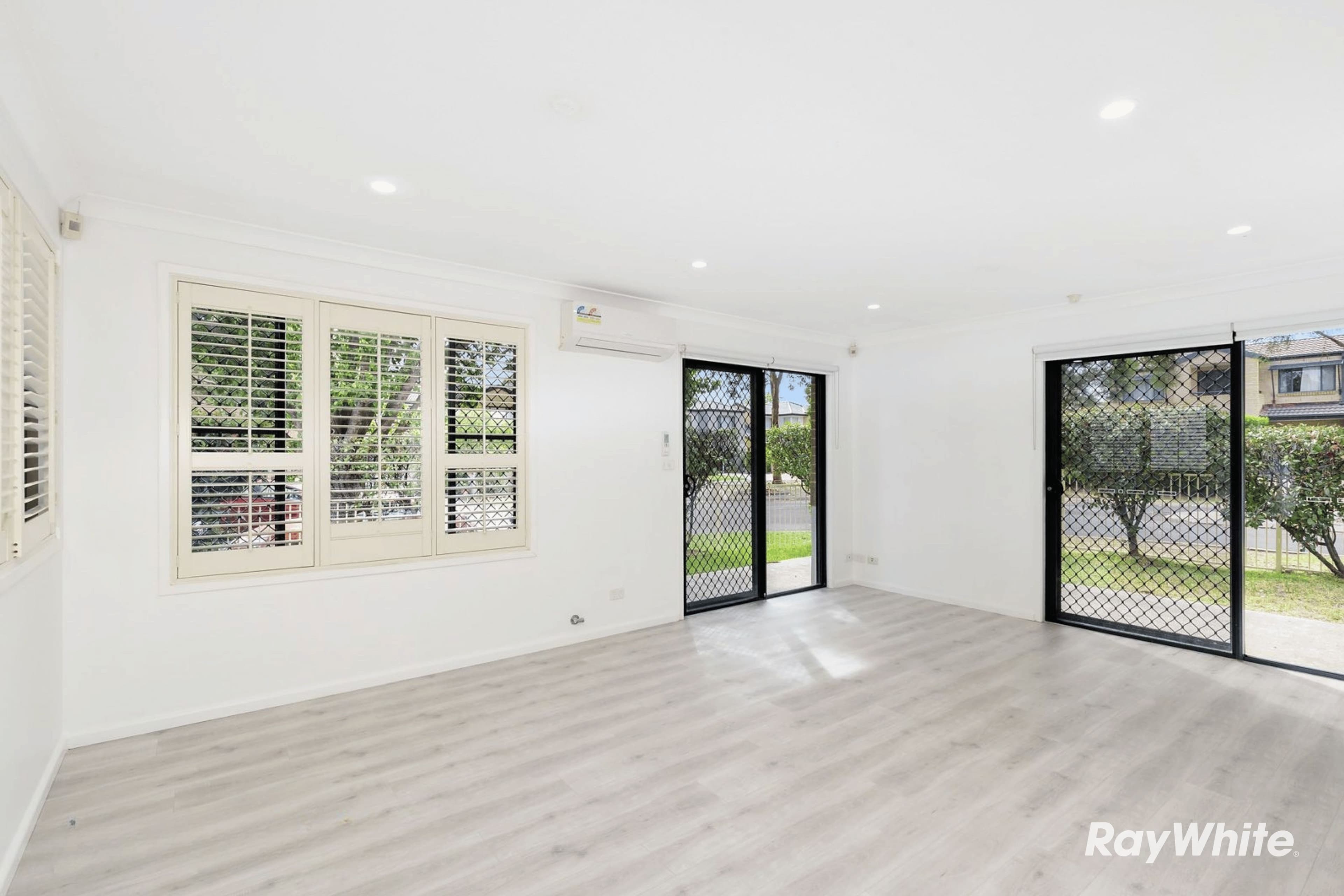 10 Karri Place, Parklea NSW 2768, Parklea - Thumbnail 3