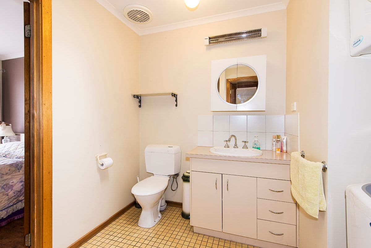 1 Bethany Court, South Morang VIC 3752, South Morang - Thumbnail 7