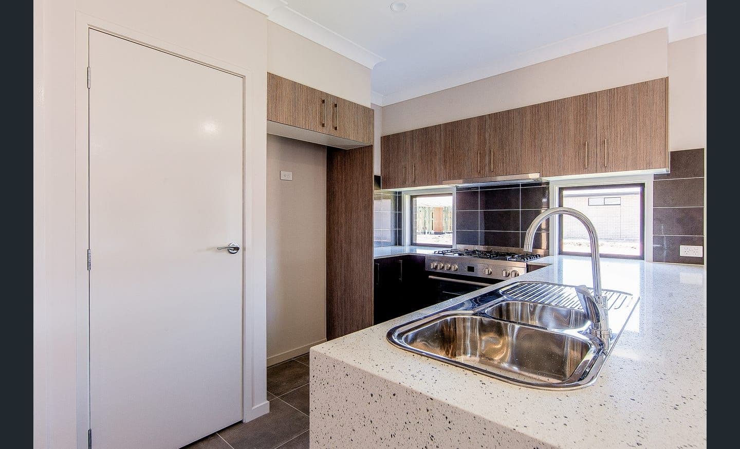 63 Cambridge Circuit, Yarrabilba QLD 4207, Yarrabilba - Thumbnail 2
