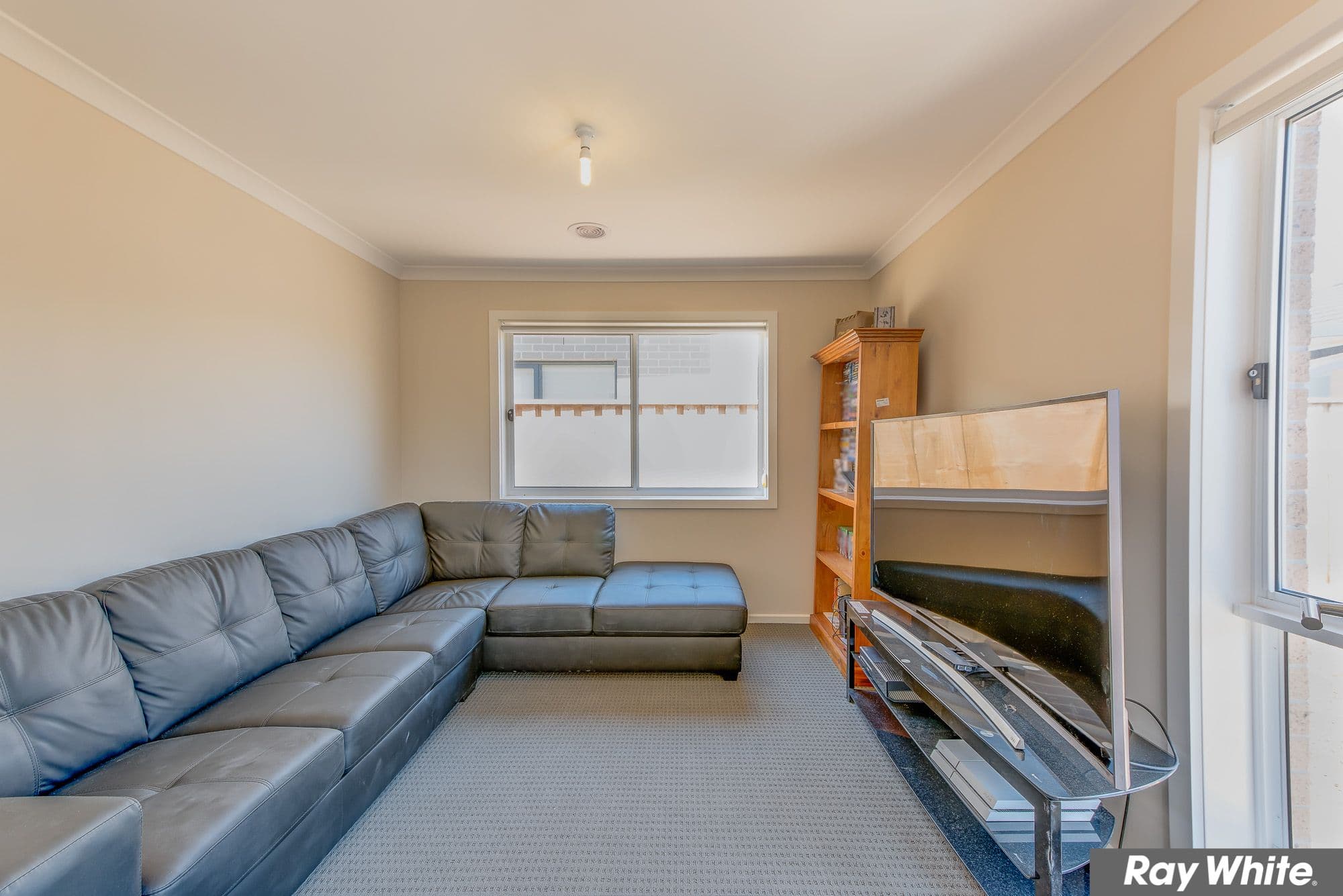 10 Yaleri Rise, Werribee VIC 3030, Werribee - Thumbnail 5