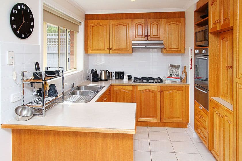 2 Stillman Drive, MILL PARK VIC 3082, Mill Park - Thumbnail 2