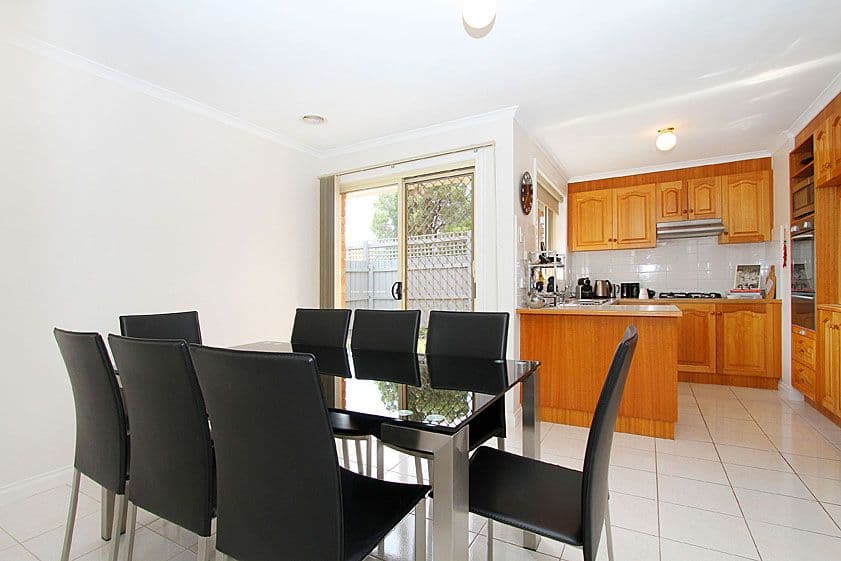 2 Stillman Drive, MILL PARK VIC 3082, Mill Park - Thumbnail 3
