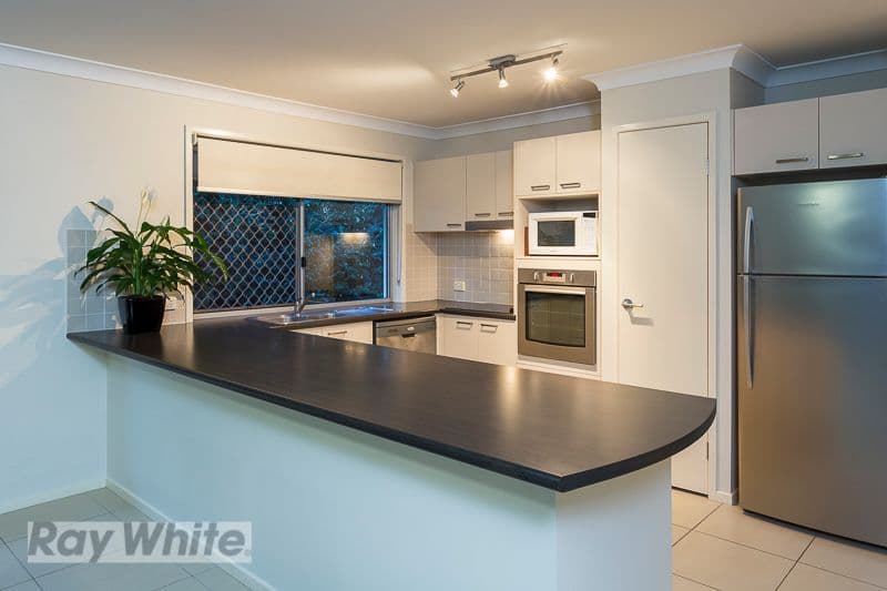 64 Starkey Street, Wellington Point QLD 4160, Wellington Point - Thumbnail 2