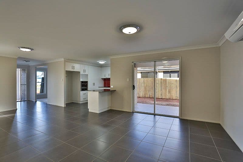 8 Sanctuary Drive, Sanctuary Rise Estate, Cranley QLD 4350, Cranley - Thumbnail 6