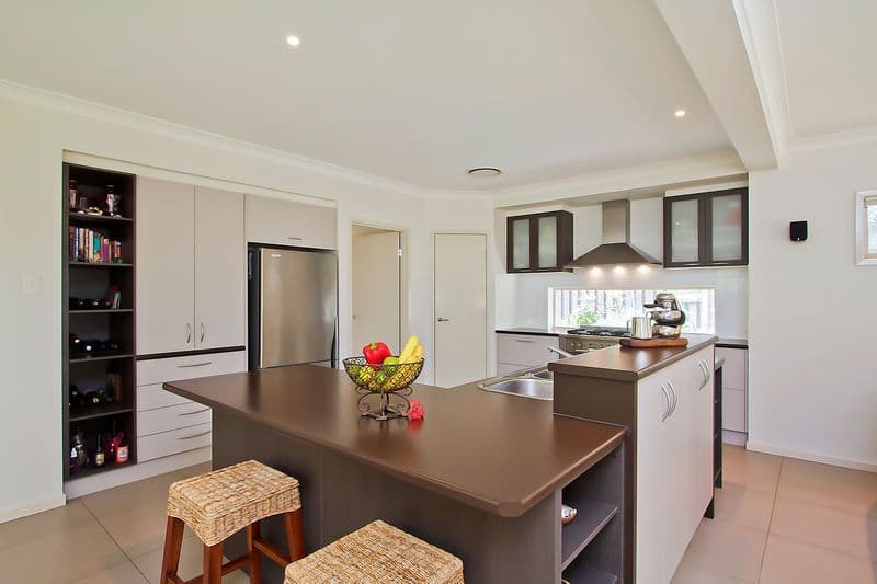 8 Koolang Crescent, REEDY CREEK QLD 4227, Reedy Creek - Thumbnail 2