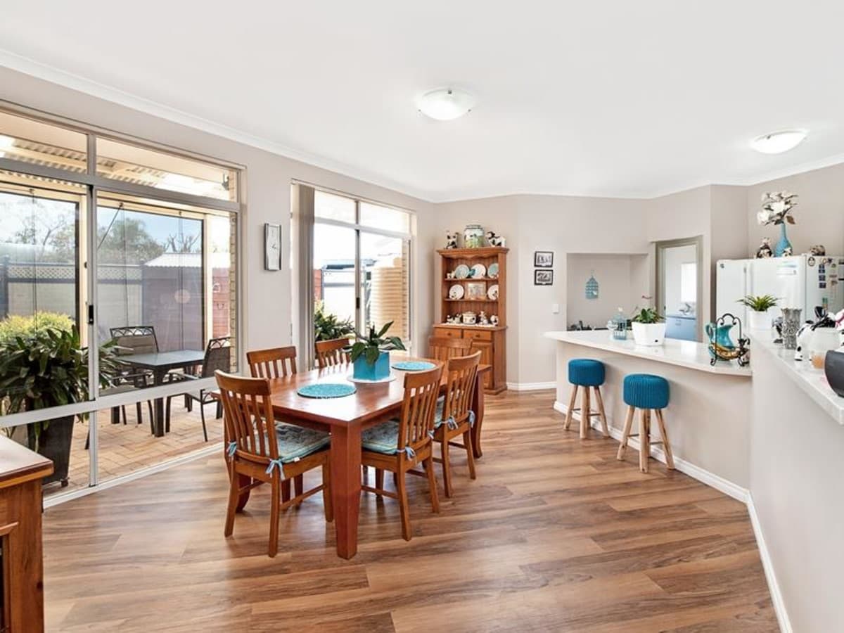 1 Clover Crescent, BUSSELTON, Busselton - Thumbnail 7