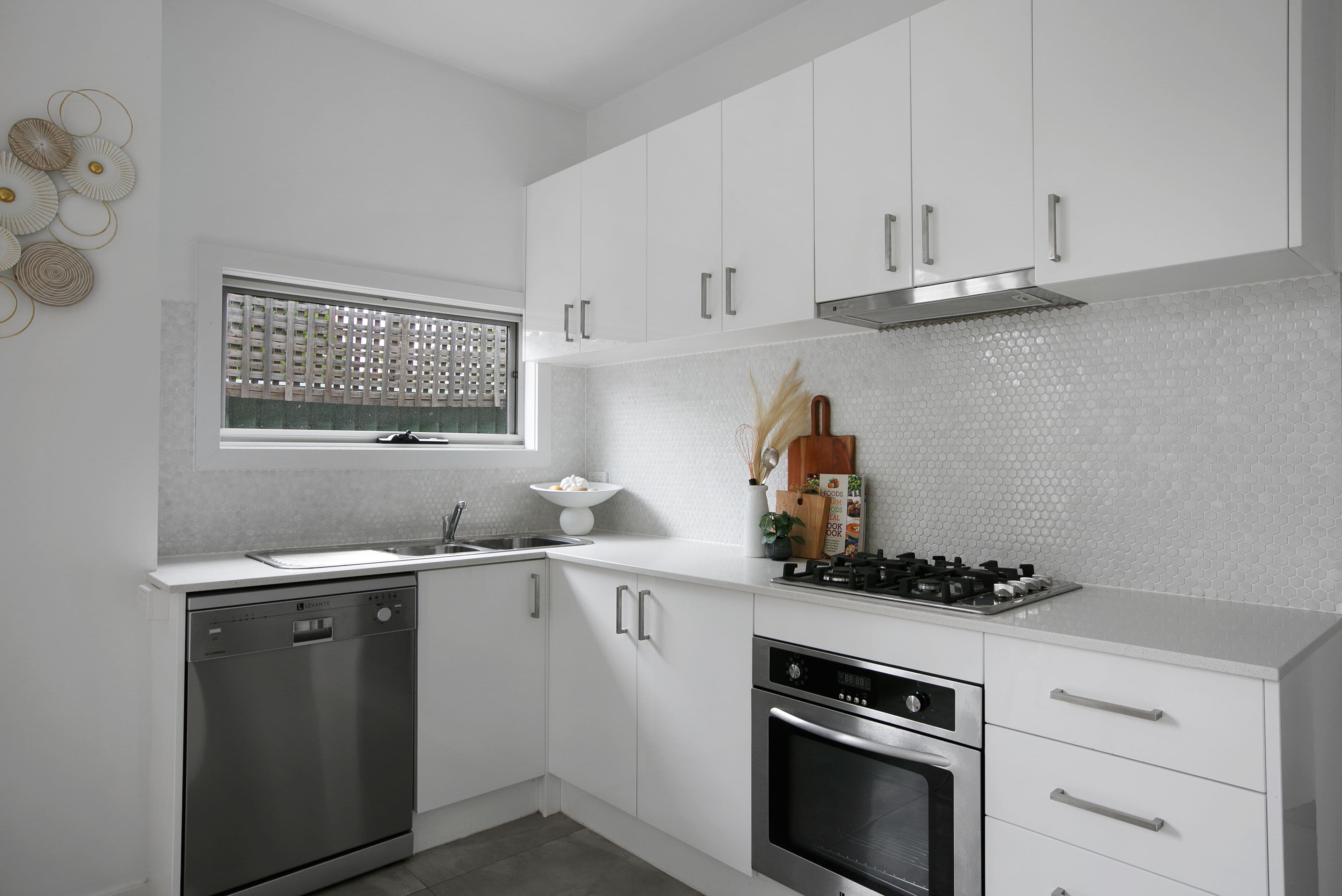 34 Bailey Avenue, Preston VIC 3072, Preston - Thumbnail 4