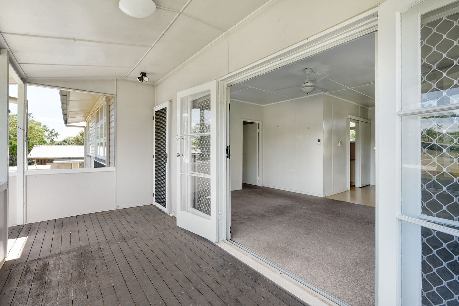 120 Hospital Road, Emerald QLD 4720, Emerald - Thumbnail 6