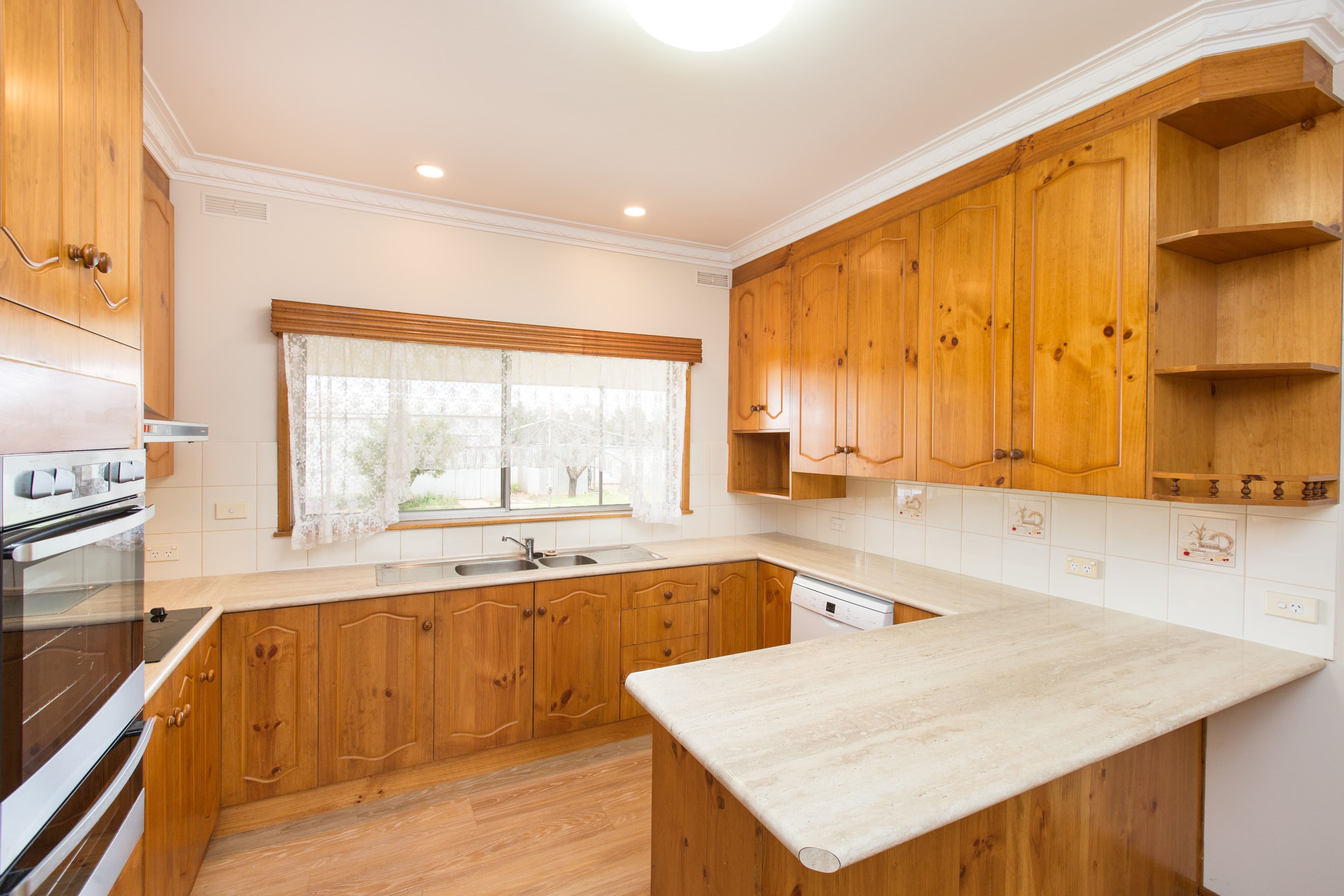 58 Main Avenue South, Merbein VIC 3505, Merbein - Thumbnail 2