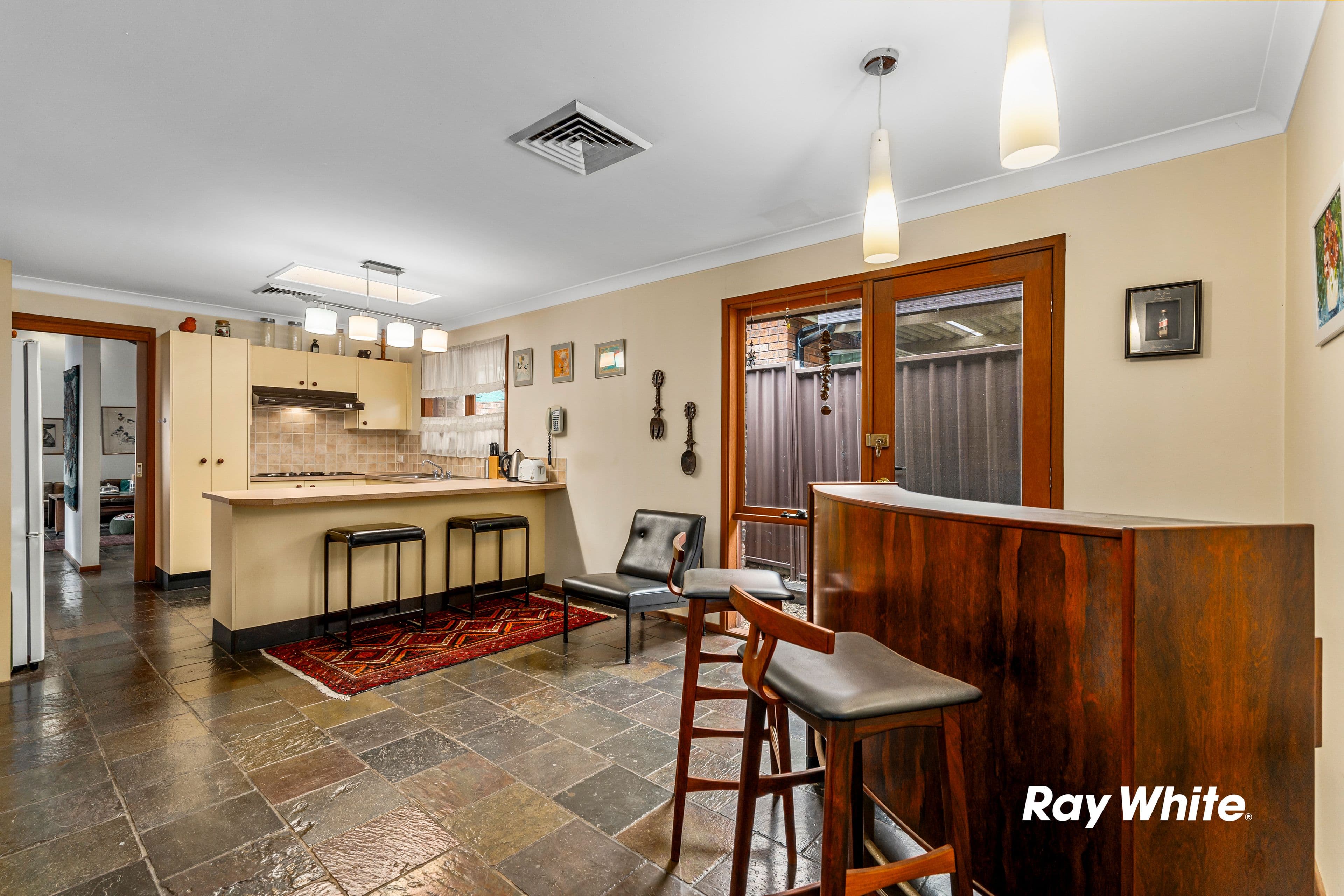 4 Fallon Close, Quakers Hill NSW 2763, Quakers Hill - Thumbnail 3