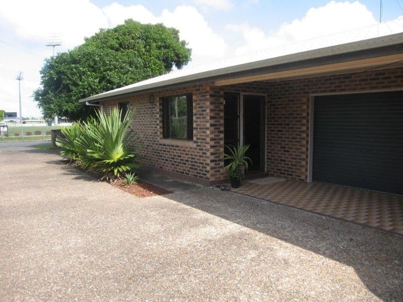25 Lamb Street, SOUTH MACKAY QLD 4740, South Mackay - Image 1