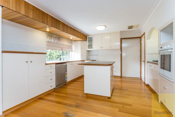 28 St George's Avenue, Champion Lakes WA 6111, Champion Lakes - Thumbnail 3