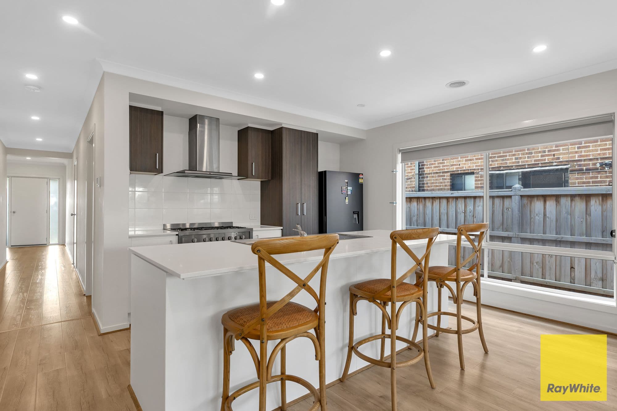 5 Sorrenberg Street, Point Cook VIC 3030, Point Cook - Thumbnail 8