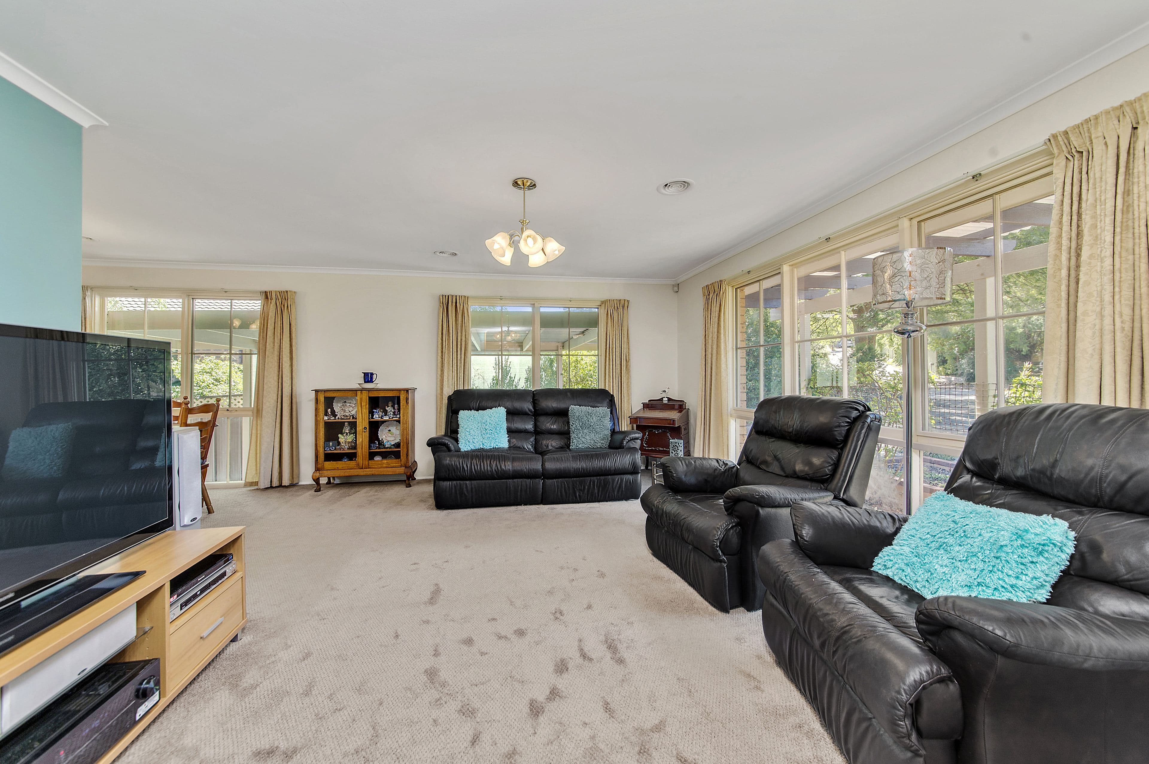 26 Pitcairn Street, Evatt ACT 2617, Evatt - Thumbnail 2