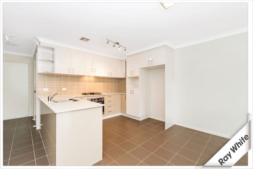 1 Thurralilly Street, Queanbeyan NSW 2620, Queanbeyan East - Thumbnail 4