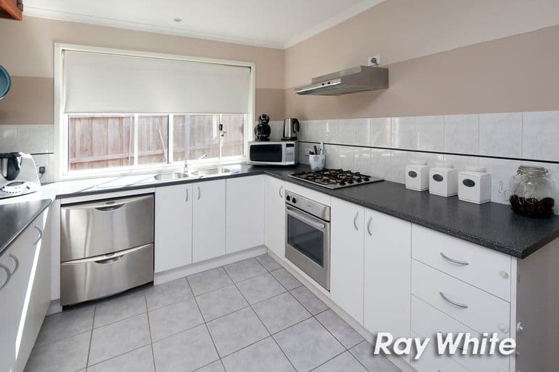 24 Kinlora Drive, Somerville VIC 3912, Somerville - Thumbnail 5