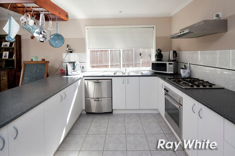 24 Kinlora Drive, Somerville VIC 3912, Somerville - Thumbnail 6