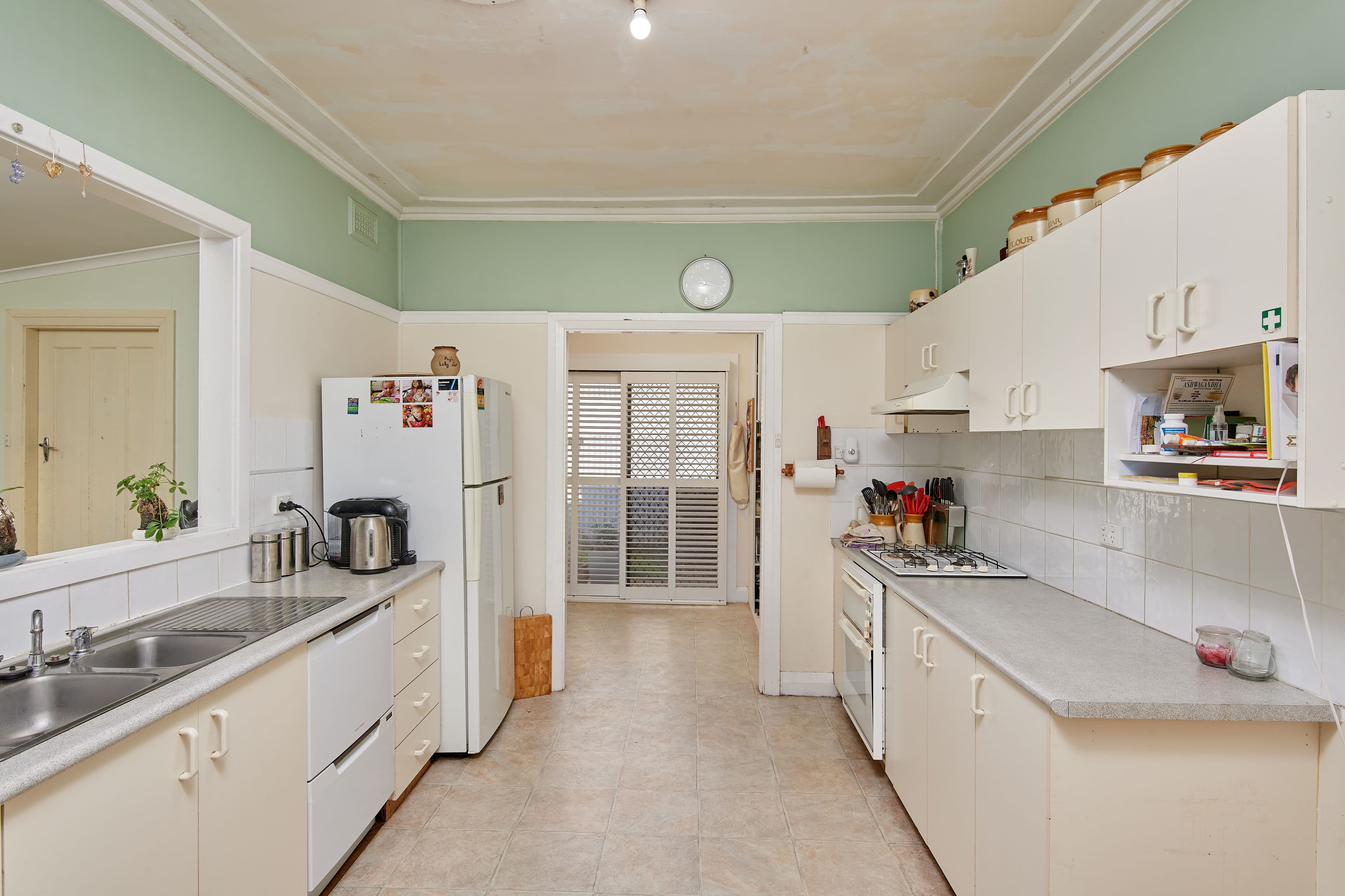 17 Hely Avenue, Turvey Park NSW 2650, Turvey Park - Thumbnail 3