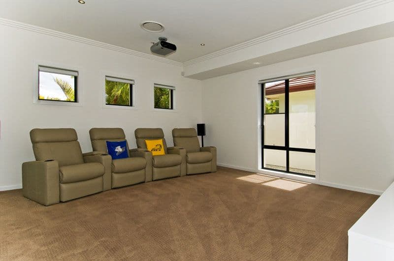 2 Park View Place, HOPE ISLAND QLD 4212, Hope Island - Thumbnail 7