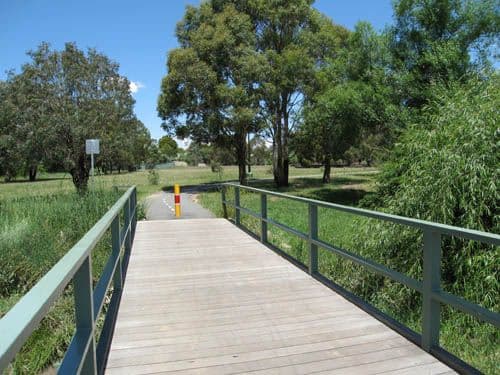 16 Larmer Street, BUNGENDORE NSW 2621, Bungendore - Thumbnail 2