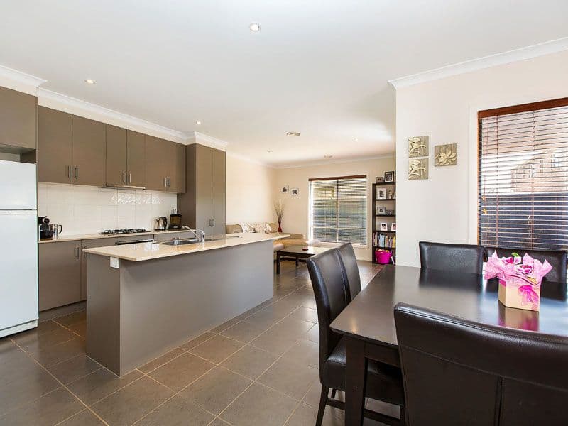 51 Marriott Drive, KEYSBOROUGH VIC 3173, Keysborough - Thumbnail 3