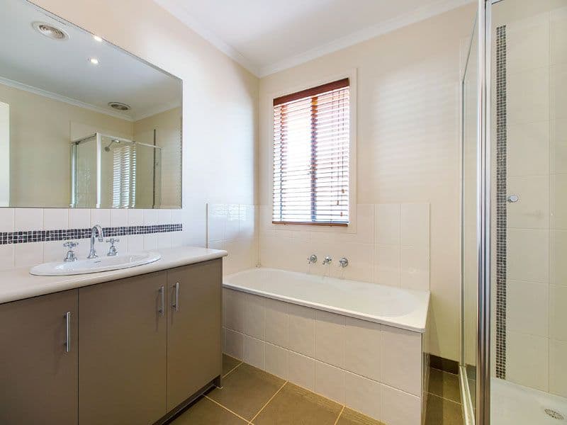 51 Marriott Drive, KEYSBOROUGH VIC 3173, Keysborough - Thumbnail 8