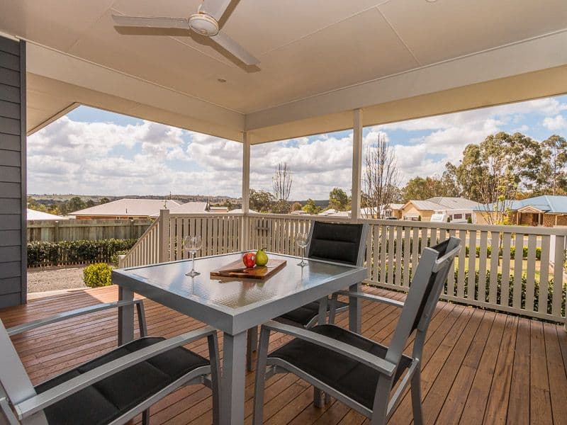 17 Samuel Avenue, CROWS NEST QLD 4355, Crows Nest - Thumbnail 3