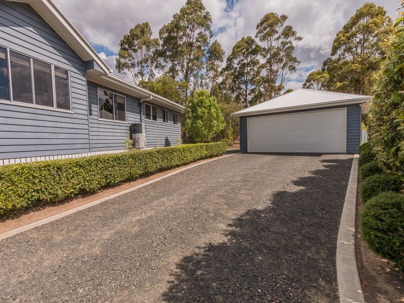 17 Samuel Avenue, CROWS NEST QLD 4355, Crows Nest - Thumbnail 4