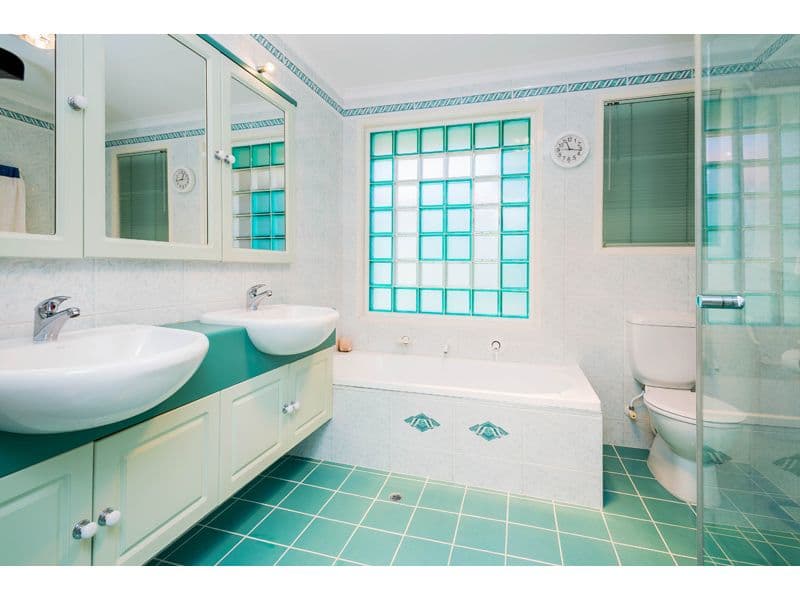 2 Gigas Court, ROCHEDALE SOUTH QLD 4123, Rochedale South - Thumbnail 4