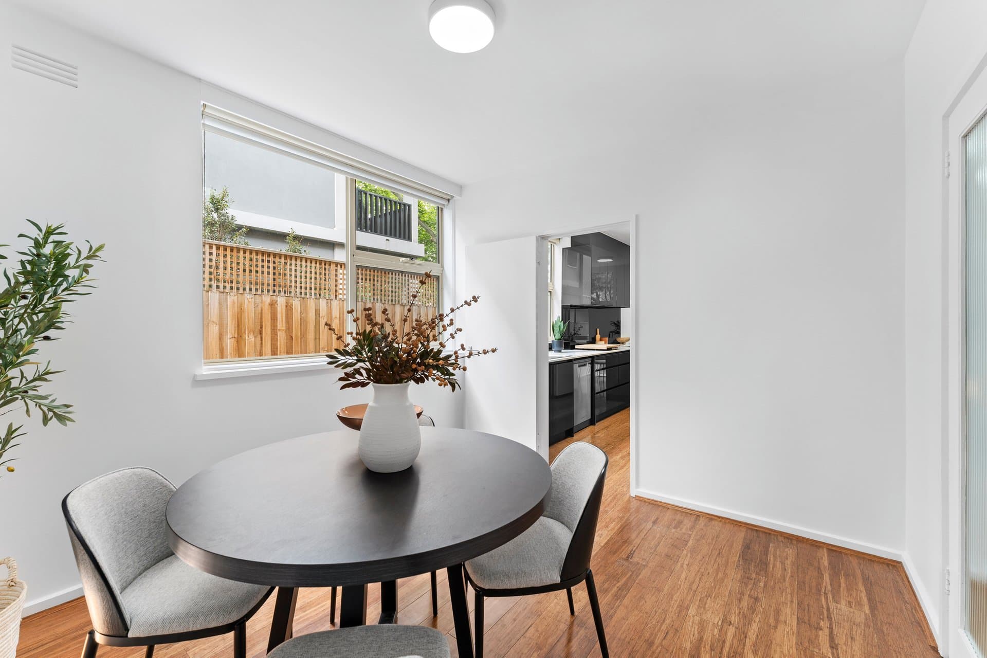 1/94 Tennyson Street, Elwood - Thumbnail 4