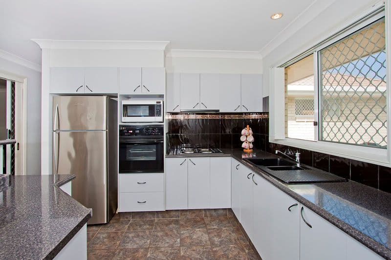 9 Avondale Drive, BANORA POINT NSW 2486, Banora Point - Thumbnail 3