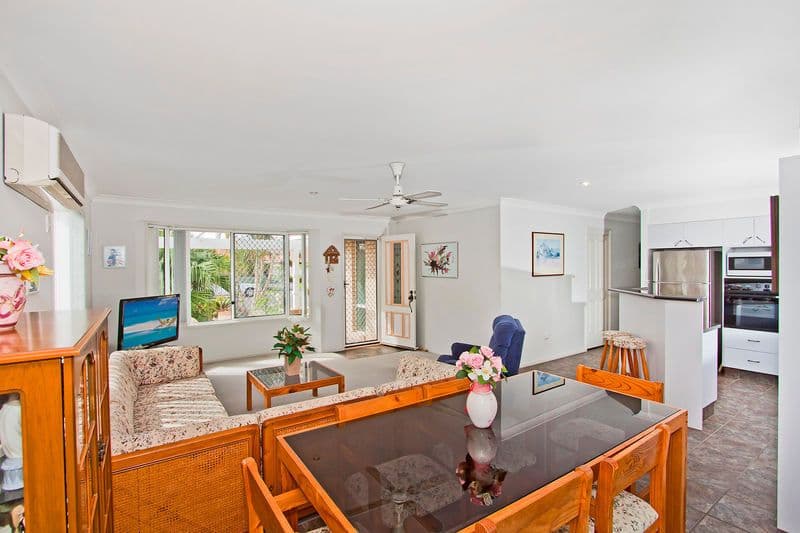 9 Avondale Drive, BANORA POINT NSW 2486, Banora Point - Thumbnail 6