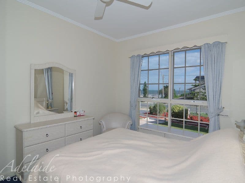 116 Seaview Road, HENLEY BEACH SOUTH SA 5022, Henley Beach South - Thumbnail 2