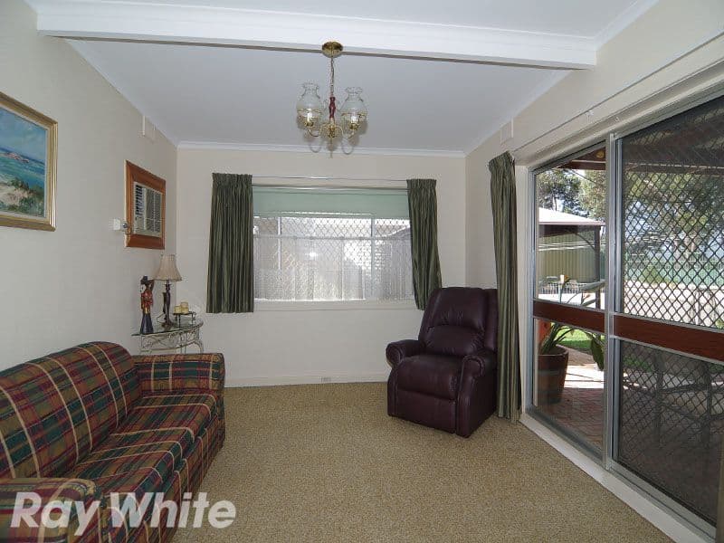 116 Seaview Road, HENLEY BEACH SOUTH SA 5022, Henley Beach South - Thumbnail 6