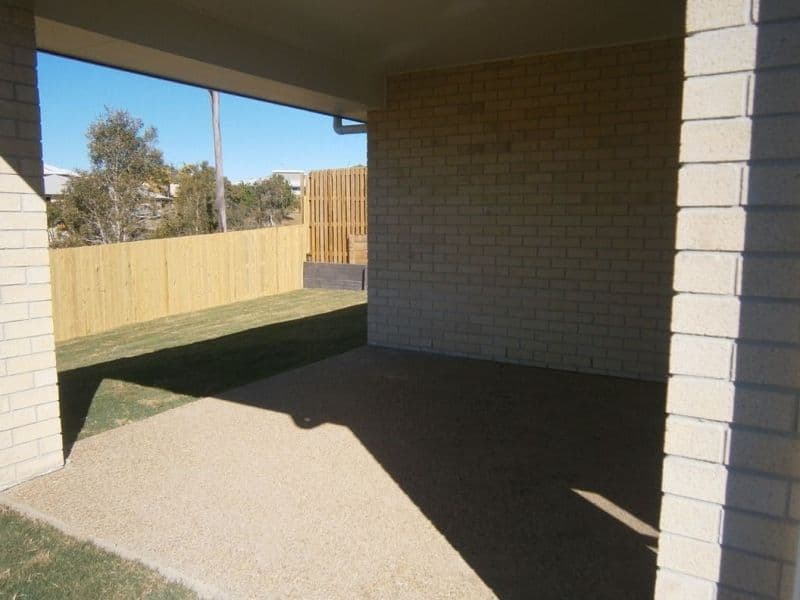 22 Brindabella Parade, New Auckland QLD 4680, New Auckland - Thumbnail 6