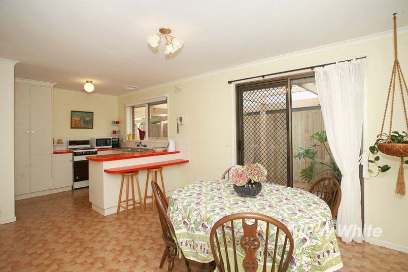 39 Latrobe Street, CRANBOURNE VIC 3977, Cranbourne - Image 1
