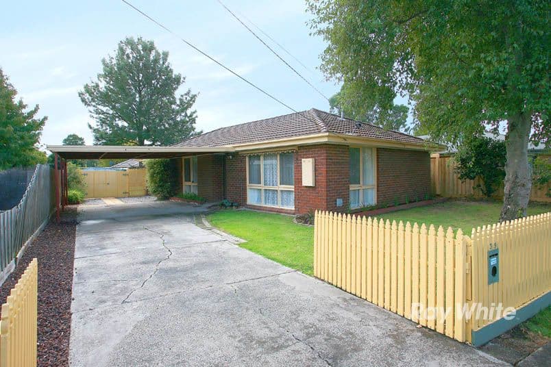 39 Latrobe Street, CRANBOURNE VIC 3977, Cranbourne - Thumbnail 2