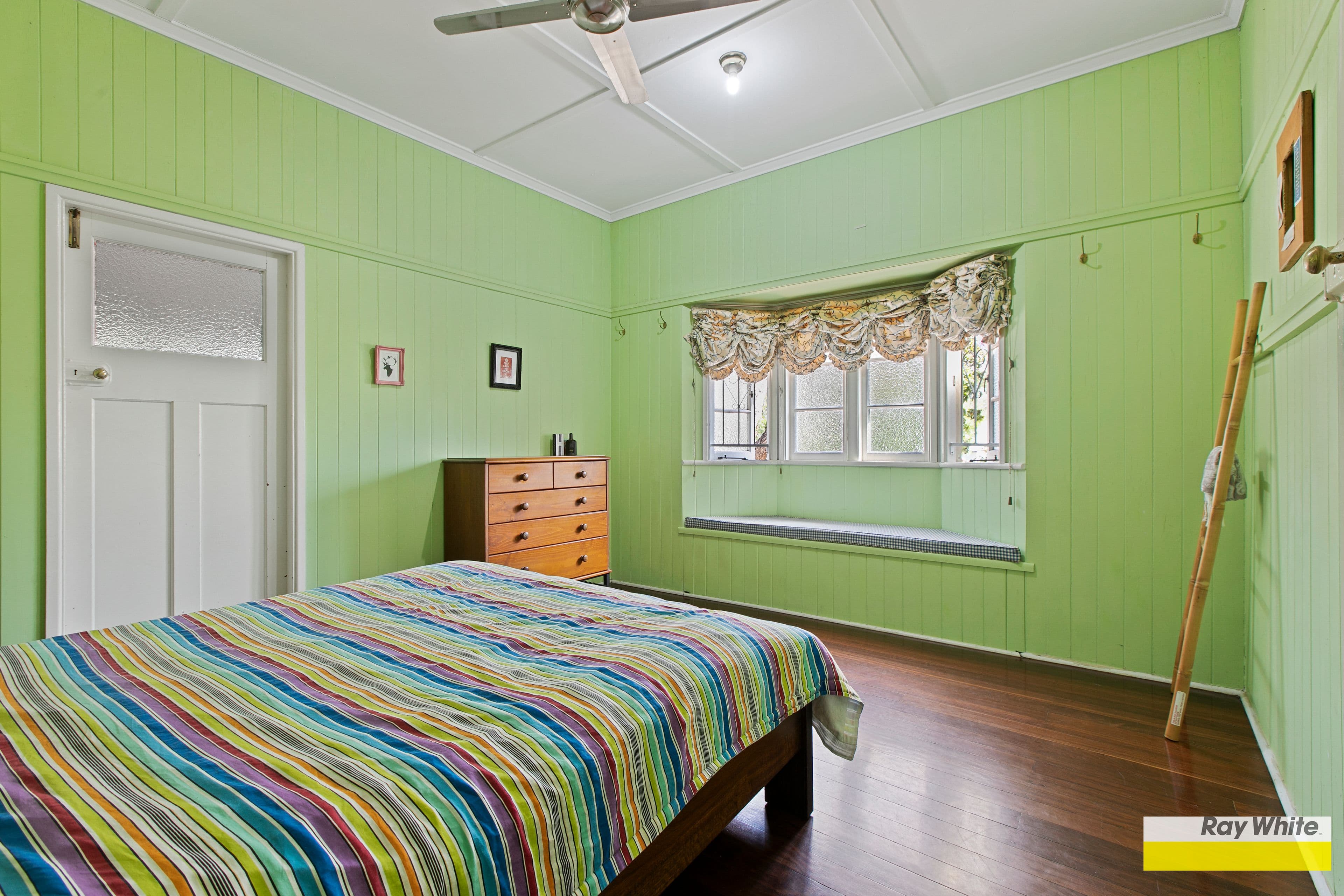 12 Navy Street, Holland Park West QLD 4121, Holland Park West - Thumbnail 5