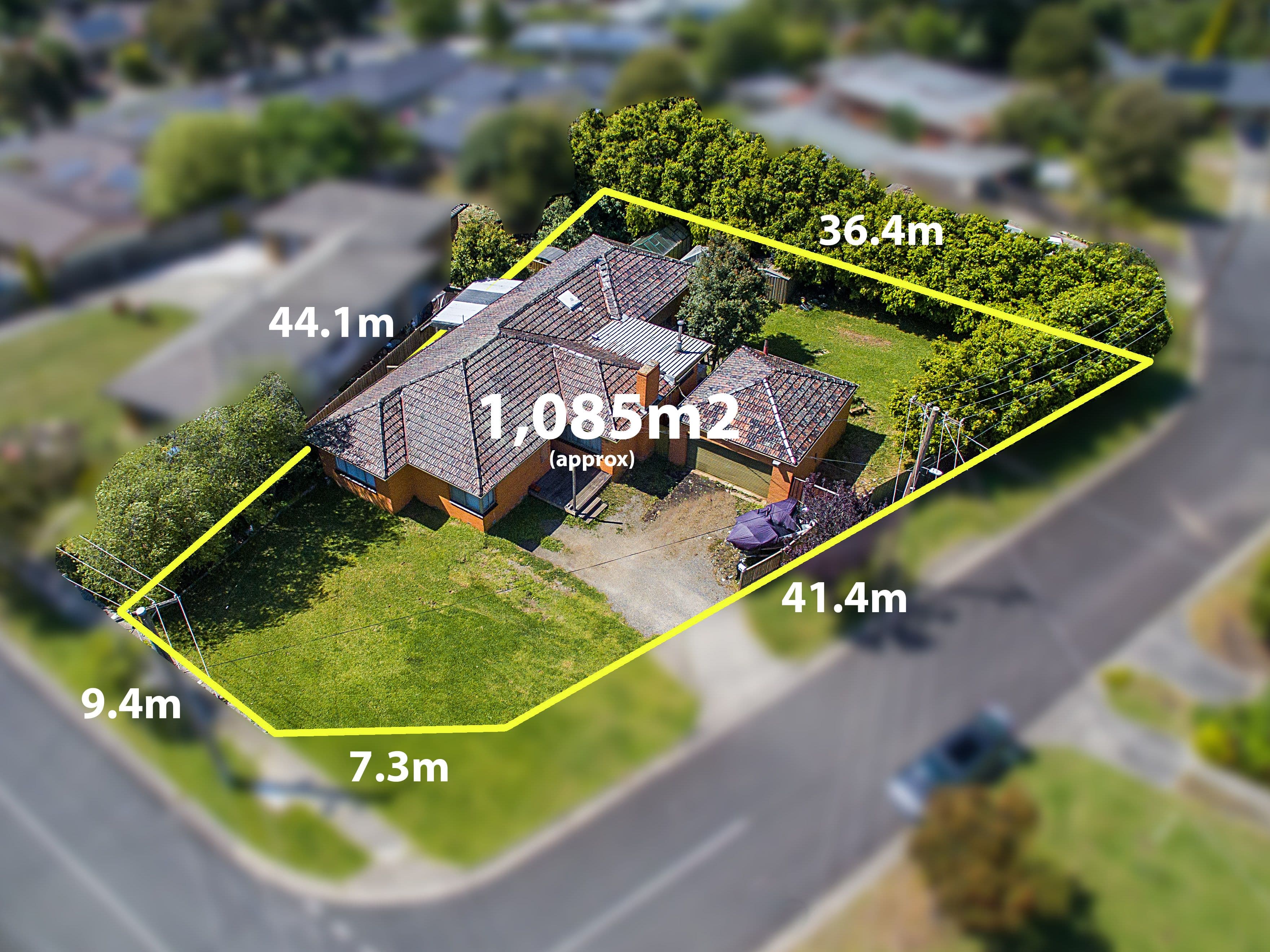 5 Coromandel Crescent South, Knoxfield VIC 3180, Knoxfield - Thumbnail 2