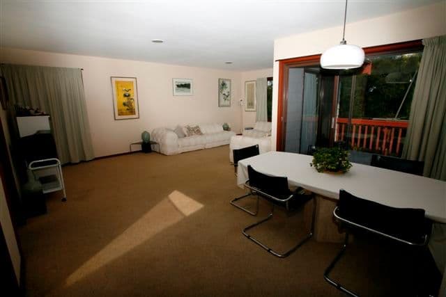 58  Lakeview Road, KILABEN BAY NSW 2283, Kilaben Bay - Thumbnail 2