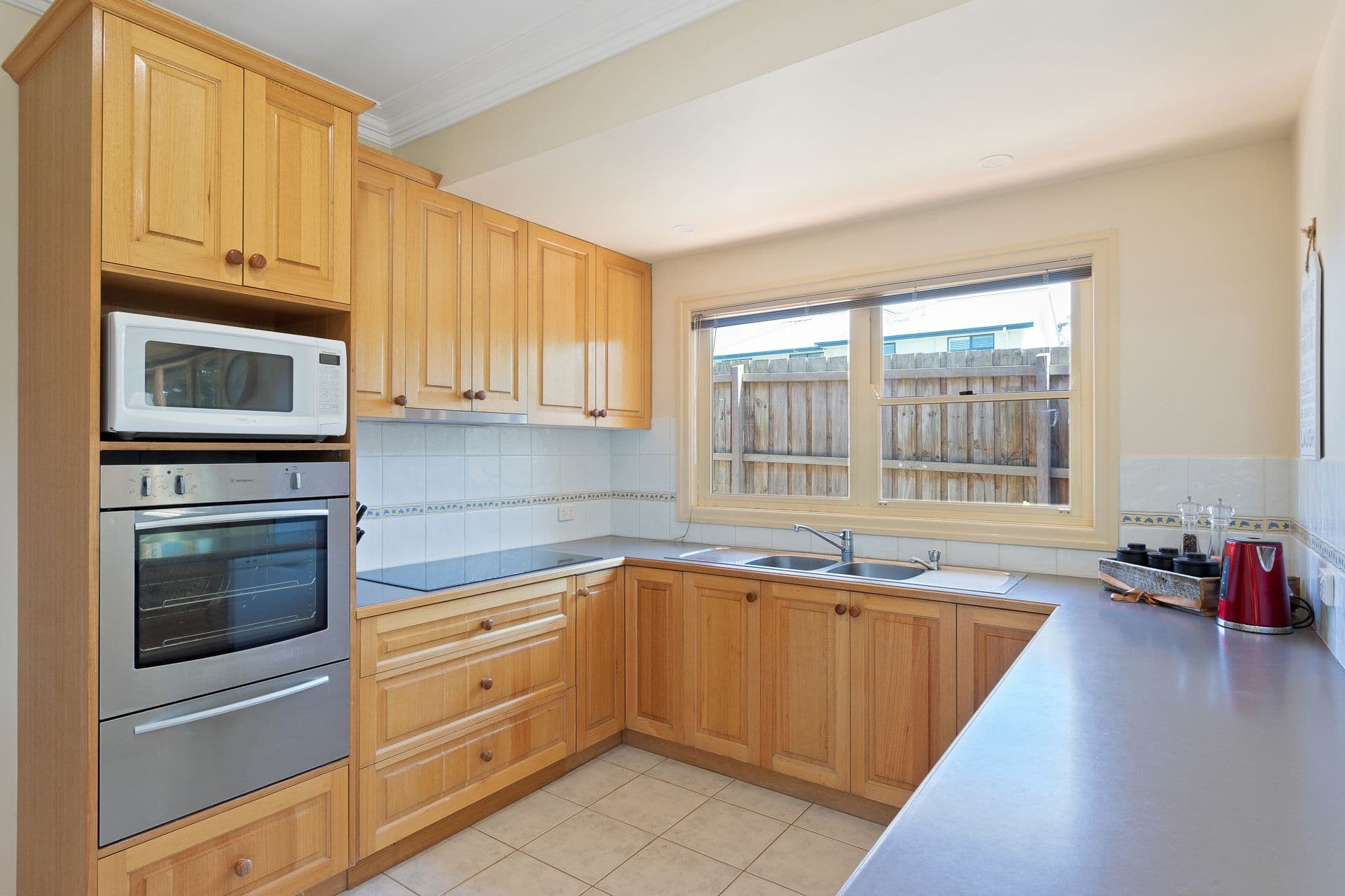 23 Chapel Street, Cowes VIC 3922, Cowes - Thumbnail 4