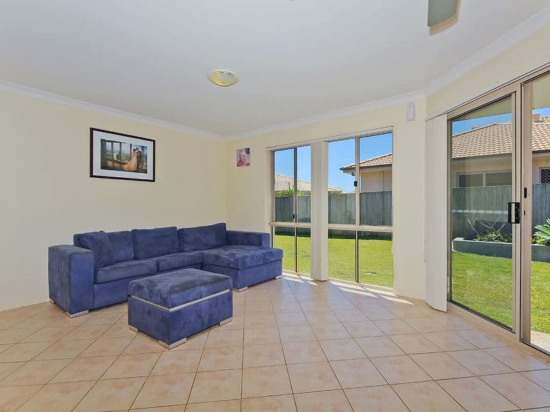 30 Inwood Circuit, MERRIMAC QLD 4226, Merrimac - Thumbnail 2