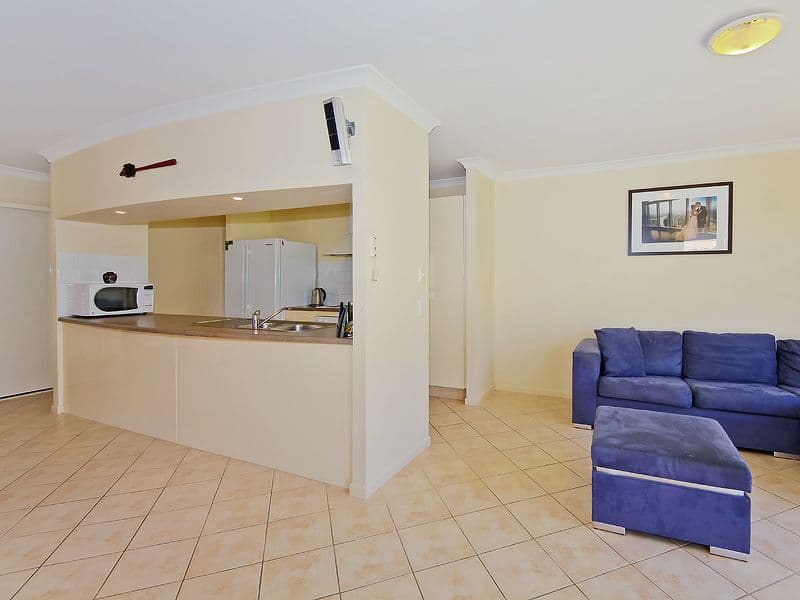 30 Inwood Circuit, MERRIMAC QLD 4226, Merrimac - Thumbnail 6