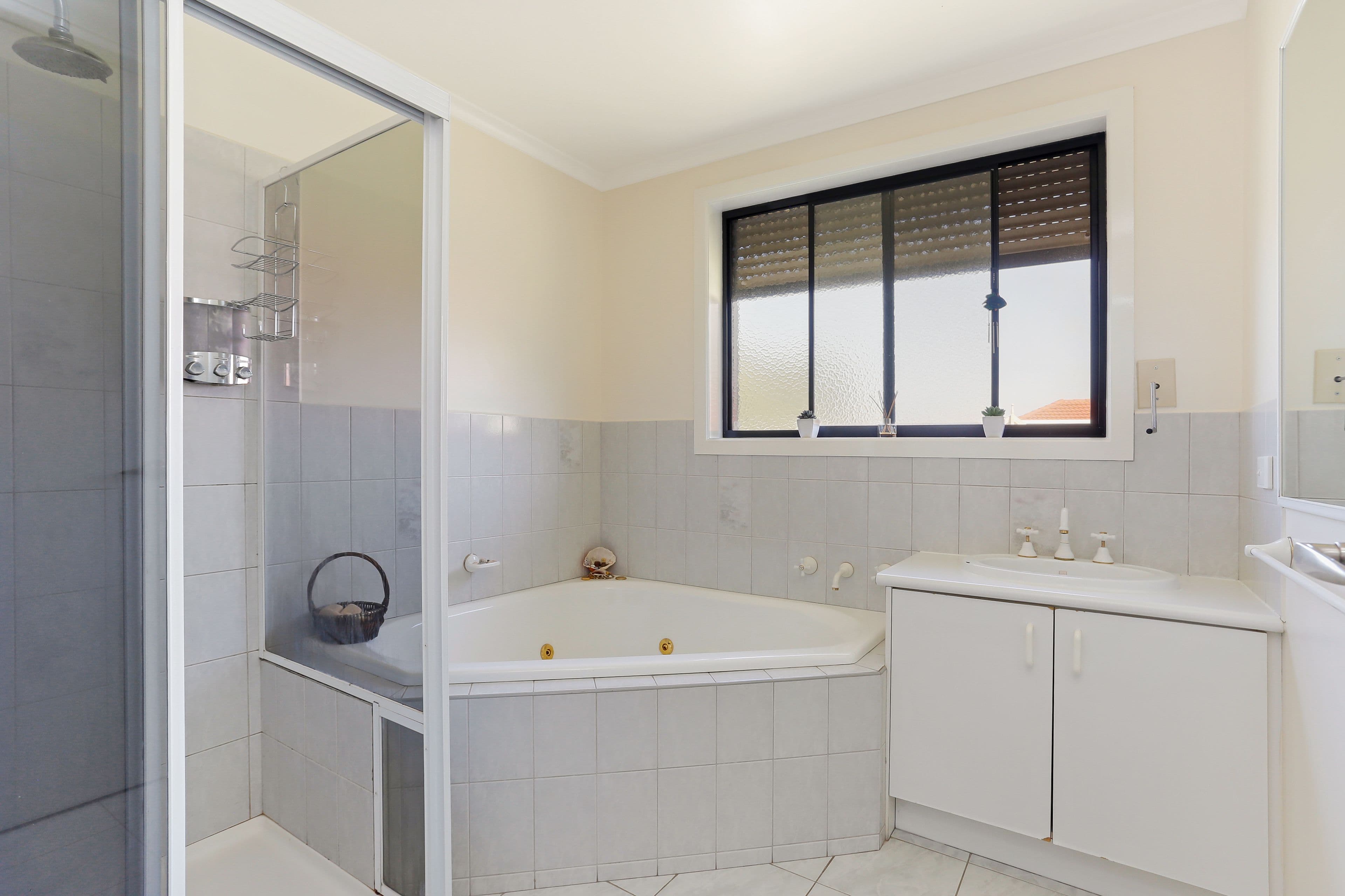 23 Fuschia Place, Meadow Heights VIC 3048, Meadow Heights - Thumbnail 8