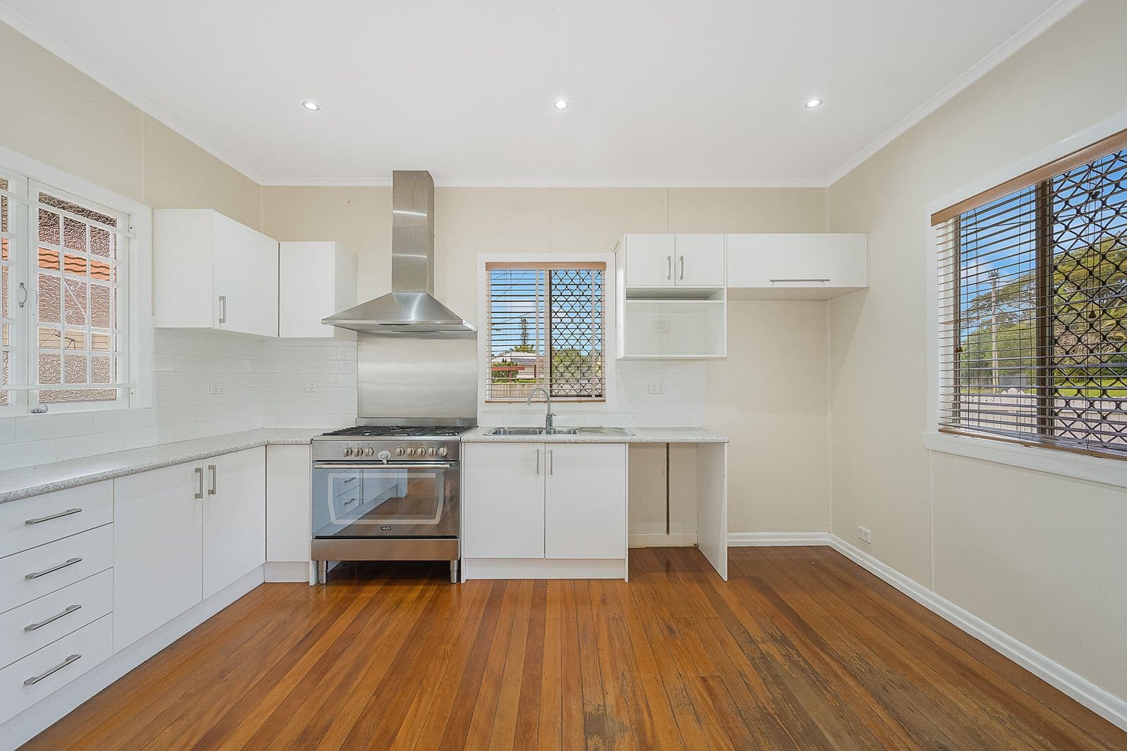 99 Queens Parade, Brighton QLD 4017, Brighton - Thumbnail 6
