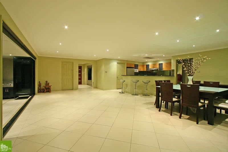 18  Melville Crescent, SHELL COVE NSW 2529, Shell Cove - Thumbnail 2