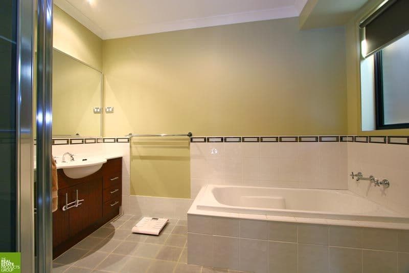 18  Melville Crescent, SHELL COVE NSW 2529, Shell Cove - Thumbnail 7